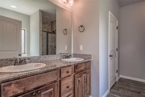 207 Springtree Dr, Harrah, OK 73045 photo 17