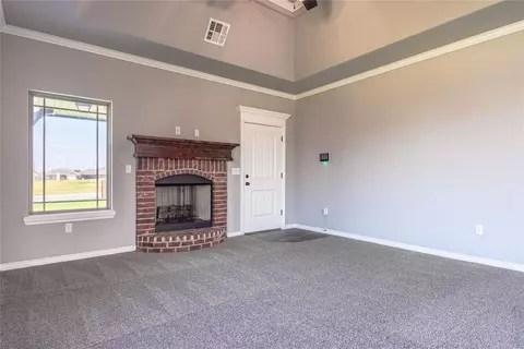 207 Springtree Dr, Harrah, OK 73045 photo 7