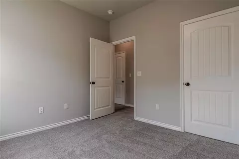 207 Springtree Dr, Harrah, OK 73045 photo 18