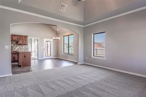 207 Springtree Dr, Harrah, OK 73045 photo 8
