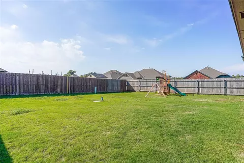 207 Springtree Dr, Harrah, OK 73045 photo 23