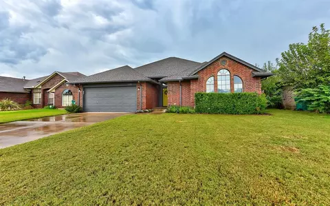 10116 Donna Ct, Oklahoma City, OK 73162