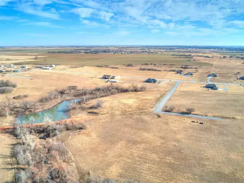 8 Pond View Dr, Yukon, OK 73099