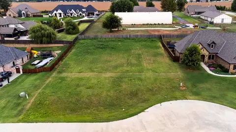 3420 Sarah Dr, Newcastle, OK 73065