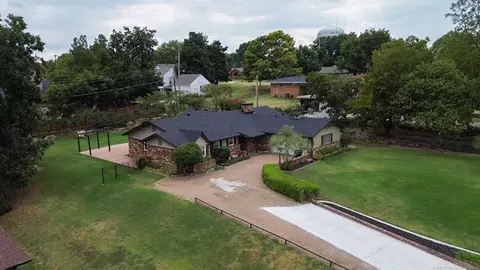 1413 Northcrest Dr, Ada, OK 74820 photo 39