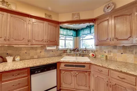 1413 Northcrest Dr, Ada, OK 74820 photo 10