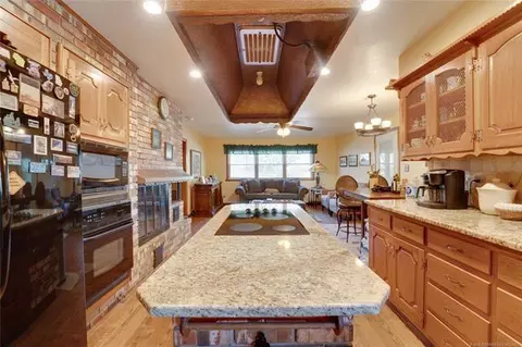 1413 Northcrest Dr, Ada, OK 74820 photo 8
