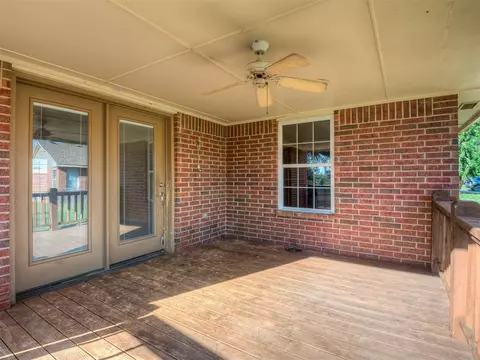 602 E Washington St, Crescent, OK 73028 photo 38
