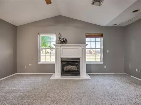 602 E Washington St, Crescent, OK 73028 photo 11