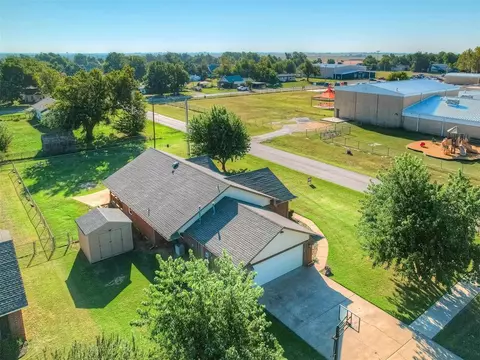602 E Washington St, Crescent, OK 73028 photo 43