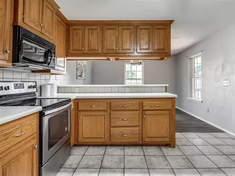 602 E Washington St, Crescent, OK 73028 photo 17