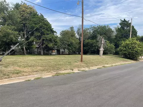 703 N Bickford Ave, El Reno, OK 73036