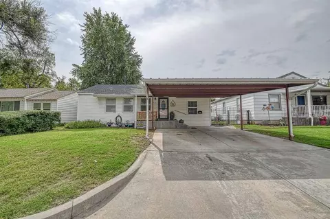 4724 SE 23rd St, Del City, OK 73115