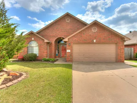 108 Springcreek Dr, Oklahoma City, OK 73170