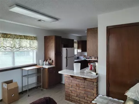 108 Pickard Dr, Mcloud, OK 74851 photo 5