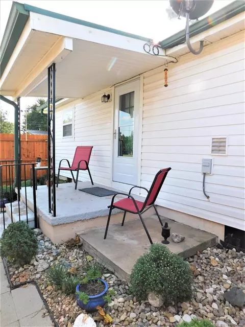 924 E Jefferson St, Crescent, OK 73028 photo 3