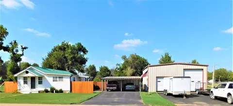 924 E Jefferson St, Crescent, OK 73028 photo 2