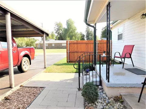 924 E Jefferson St, Crescent, OK 73028 photo 10