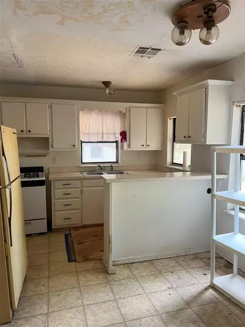 114 Maple Ln, Norman, OK 73069 photo 8