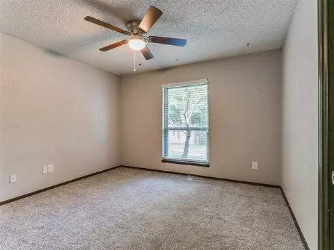 3915 Durango Cir, Norman, OK 73072 photo 23