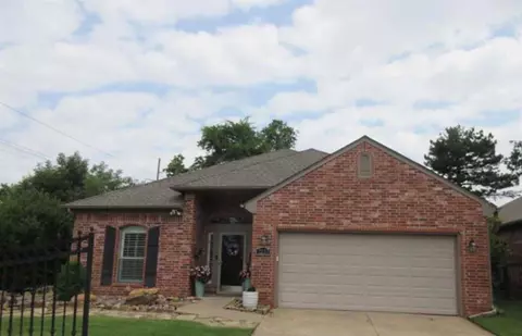 2237 NW 44th Ct, Oklahoma City, OK 73112
