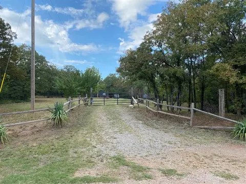 21501 N Henny Hollow Rd, Arcadia, OK 73007