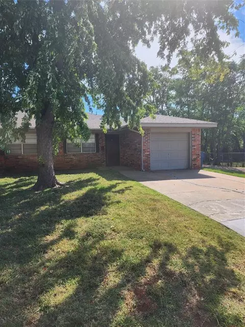 114 N Blackwelder Ave, Edmond, OK 73034