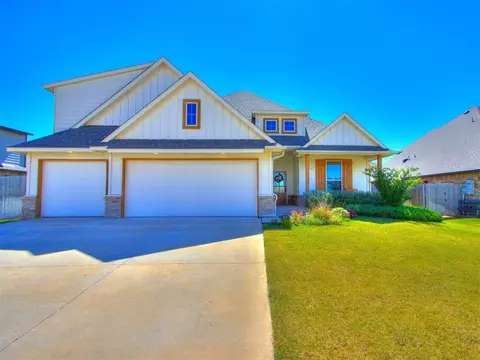 1836 Hobo St, Yukon, OK 73099
