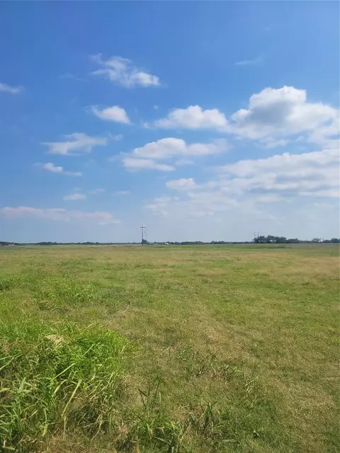 E 1070 Road, Prague, OK 74864