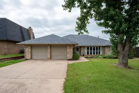 8801 N Kensington Rd, Oklahoma City, OK 73132