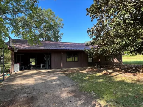 217 W State Hwy 3, Broken Bow, OK 74728