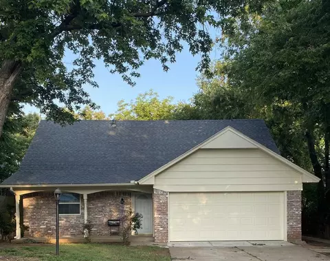 2724 Quanah Parker Trl, Norman, OK 73071