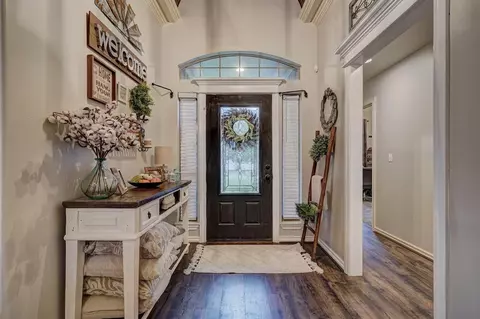 1510 Excaliber Dr, Tuttle, OK 73089 photo 4
