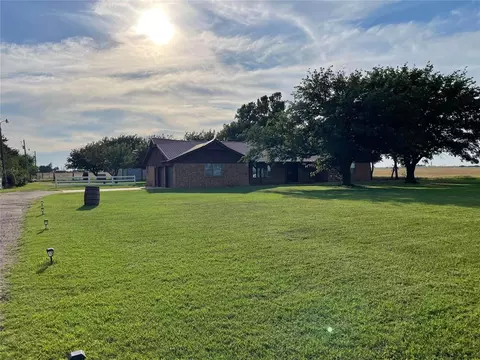 15895 S County Road 206, Altus, OK 73521