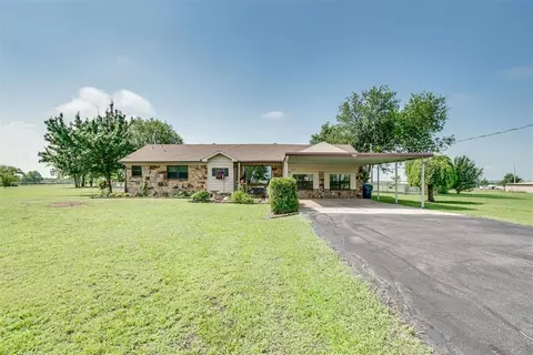 15215 Dons Rd, Moore, OK 73165