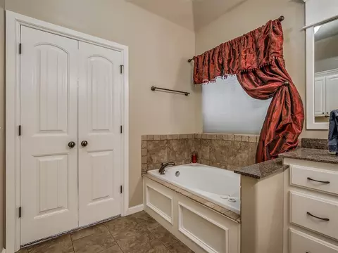 4609 Shoreside Dr, Tuttle, OK 73089 photo 25