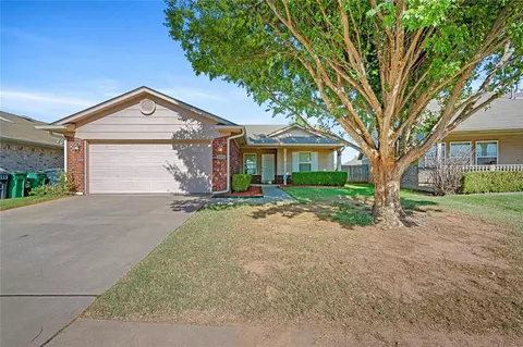 2504 Fennel Rd, Oklahoma City, OK 73128