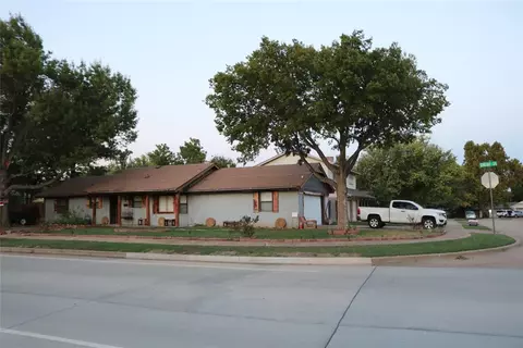 211 Shiloh Dr, Norman, OK 73071