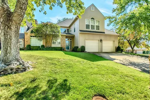 708 Aberdeen Rd, Edmond, OK 73025