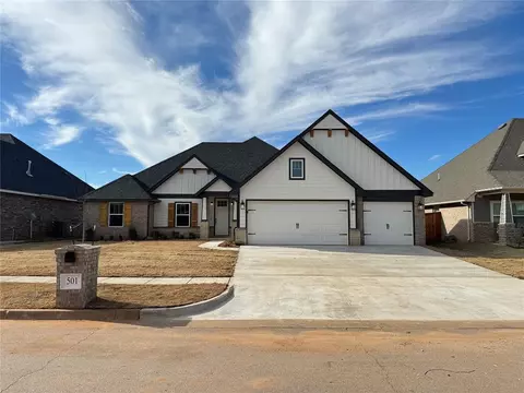 501 Carlow Way, Yukon, OK 73099