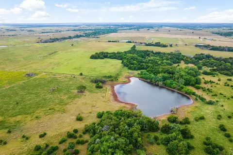 E 0560 Road, Pawnee, OK 74058