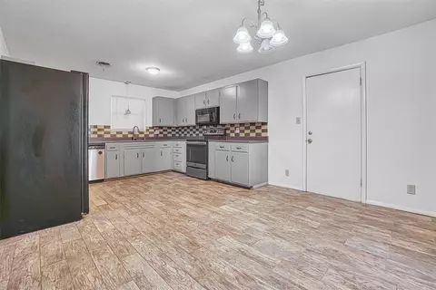 101 Cameron Dr, Altus, OK 73521 photo 7