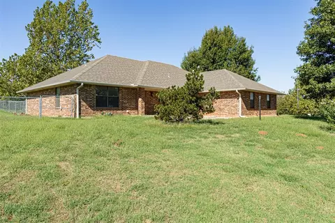 5914 Piper Ln, Tuttle, OK 73089