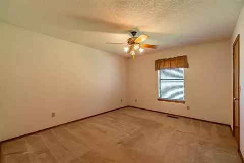 5914 Piper Ln, Tuttle, OK 73089 photo 27