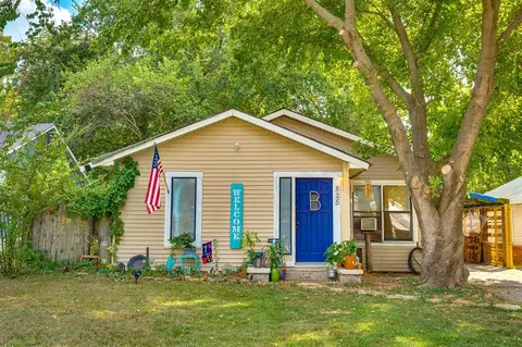825 E 7th St, Ada, OK 74820