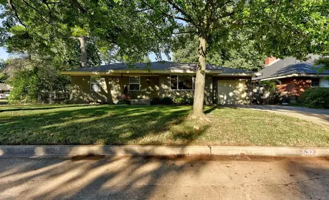 532 Dee Ann Dr, Norman, OK 73069