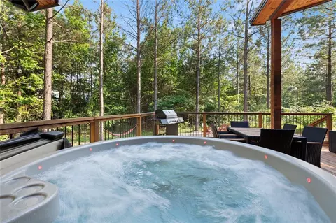 204 Secluded Cir, Broken Bow, OK 74728 photo 42