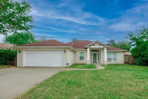 2717 NW 58th St, Oklahoma City, OK 73112