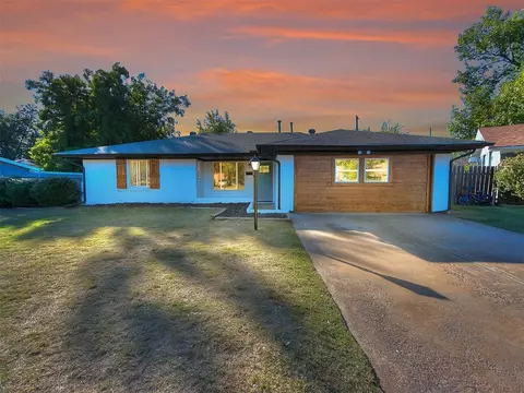 2217 N Keeton Ave, Bethany, OK 73008