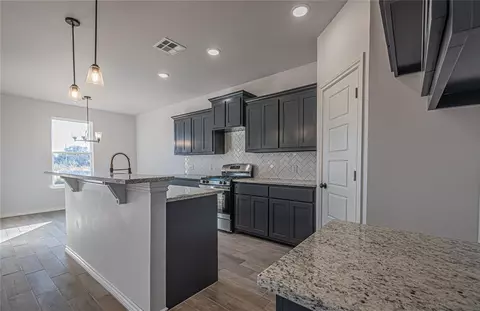 1208 Coffey Dr, Perry, OK 73077 photo 6